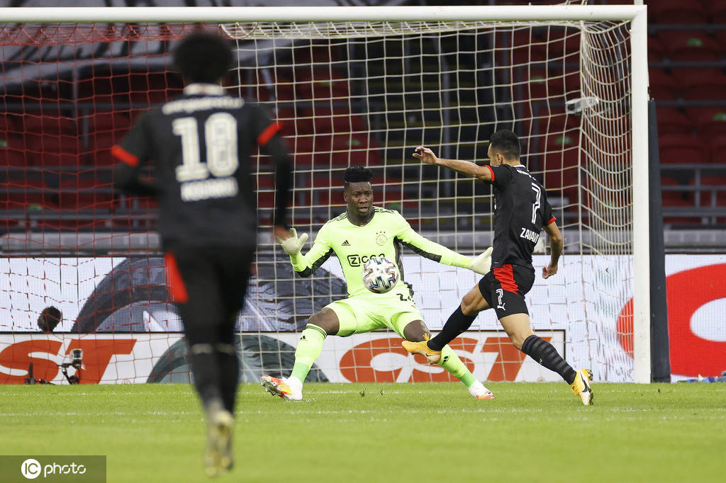 荷甲焦点战费耶诺德与psv埃因霍温巅峰交锋在线观看