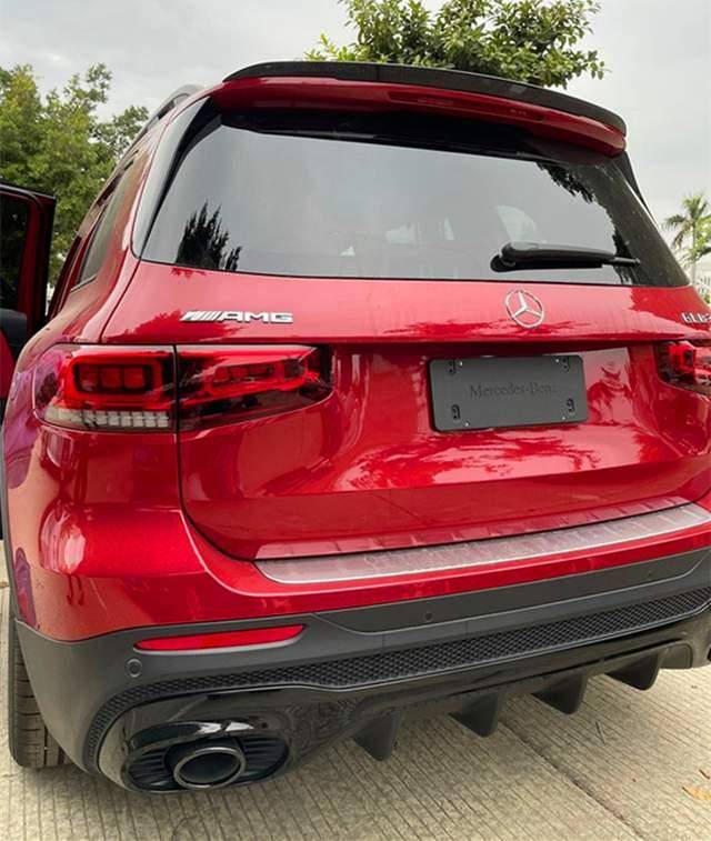 50万内奔驰最强7座suv!全新amg glb实车,2.0t动力配四驱