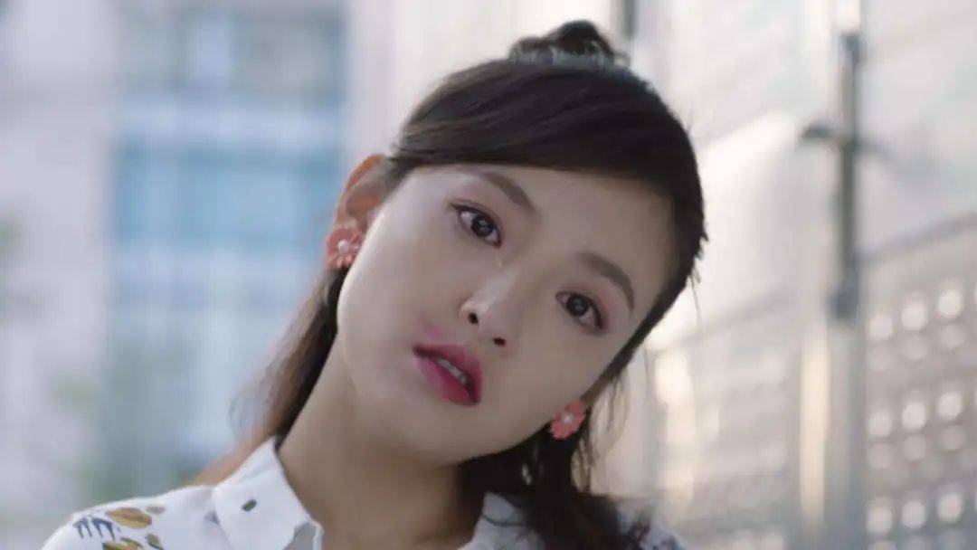 原创这个世界不看脸可惜主演颜值自己打脸真讽刺