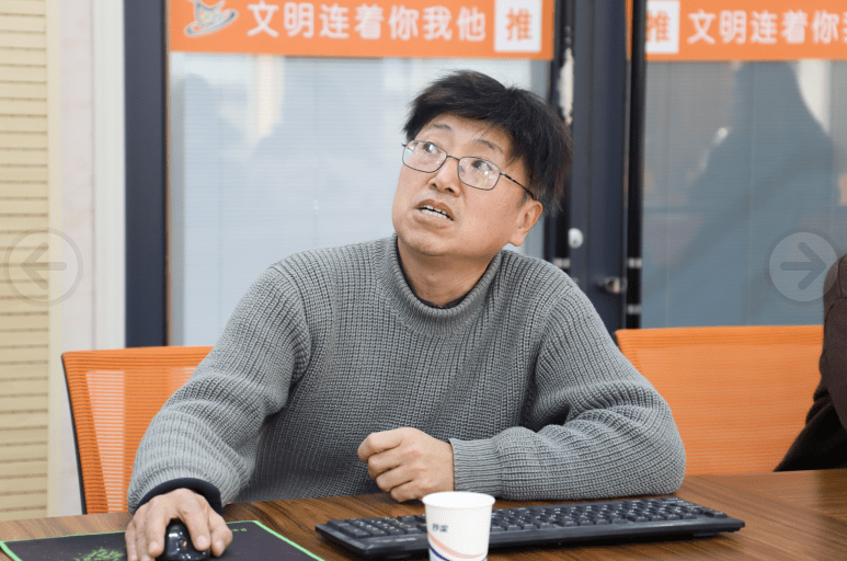 开封市中心医院《开封医苑》报编辑部主任 王新光