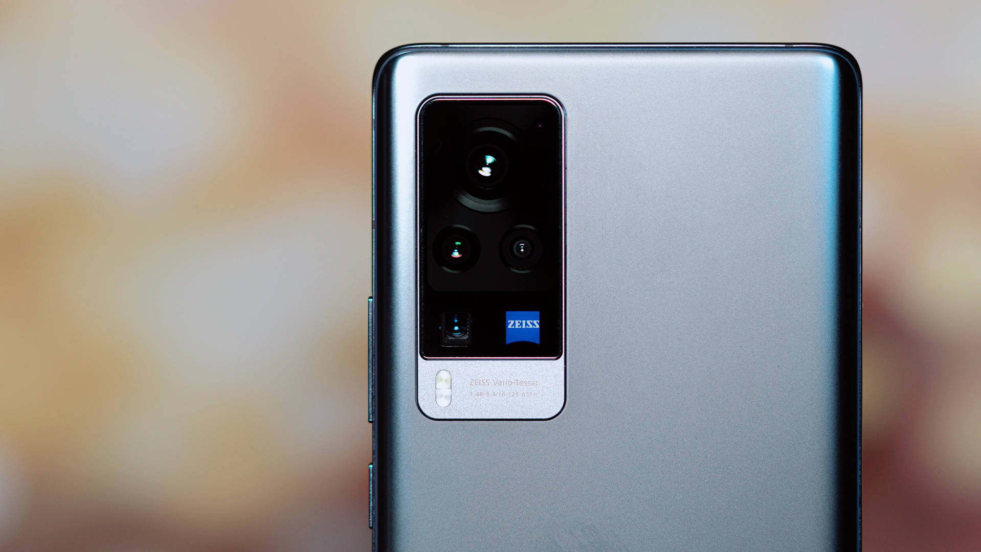 vivo x60 pro 凭什么能再单独开场发布会?_蔡司