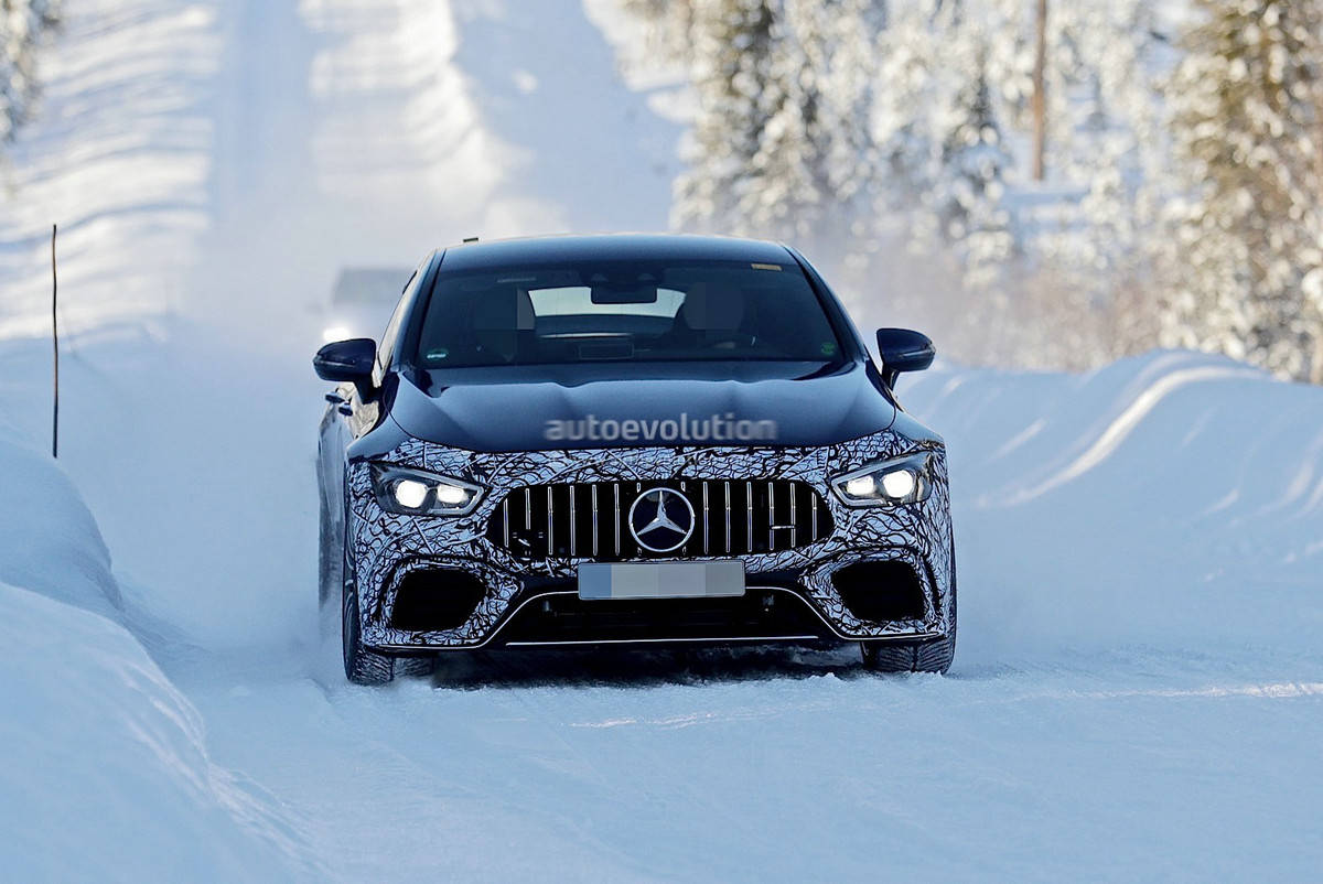 原创达到816匹马力,新款梅赛德斯-amg gt73混动冬季路试曝光