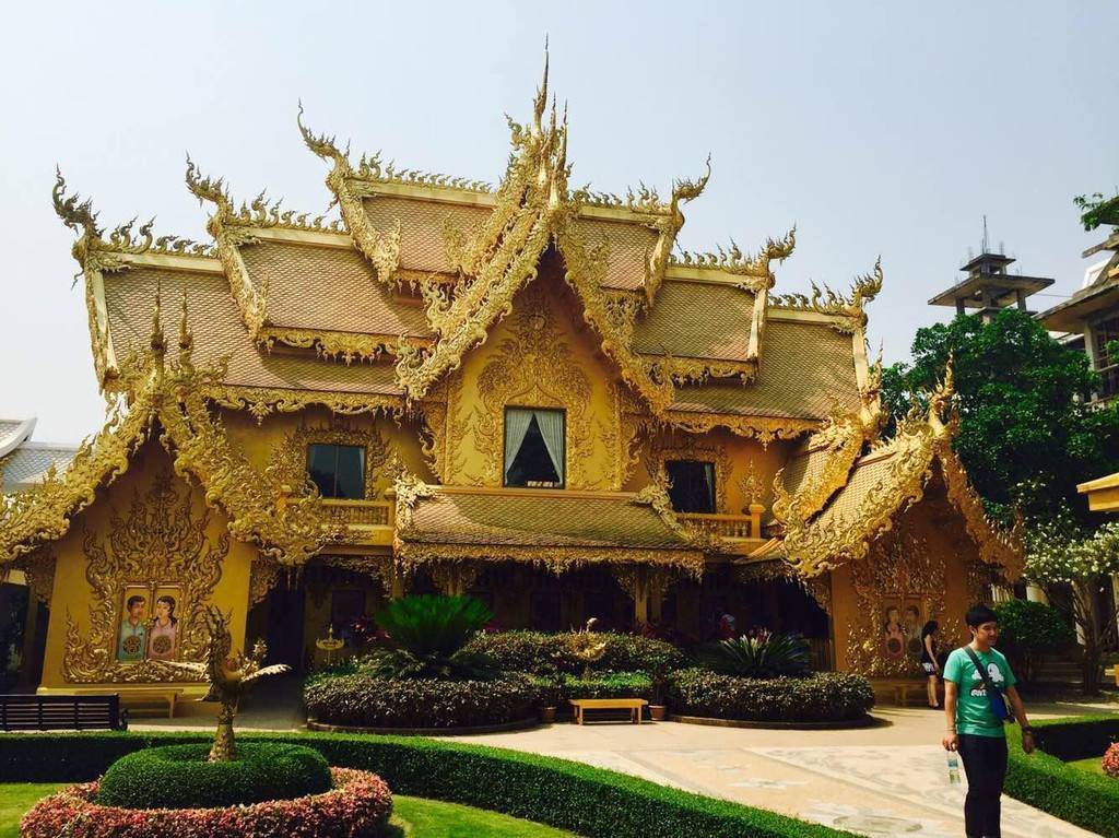 泰国最奢华的黄金厕所，位于清莱著名的寺庙里，中国游客不敢用