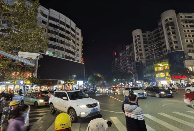 降温衡阳等地限电背后城市照明该何去何从