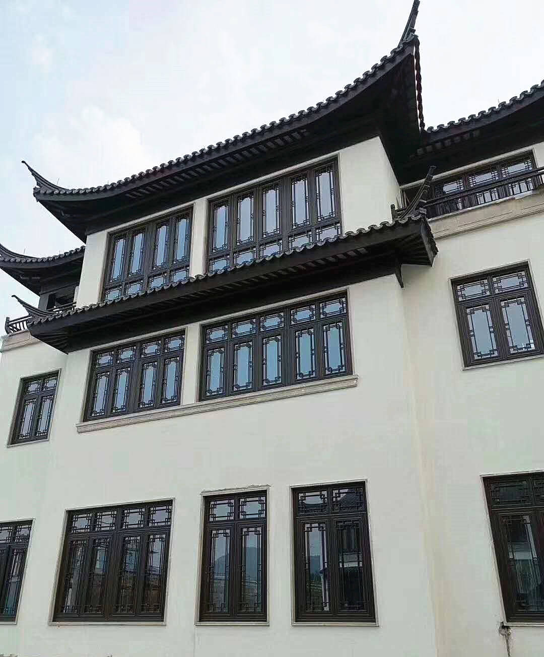 河南新式仿古建门窗「冠墅阳光」
