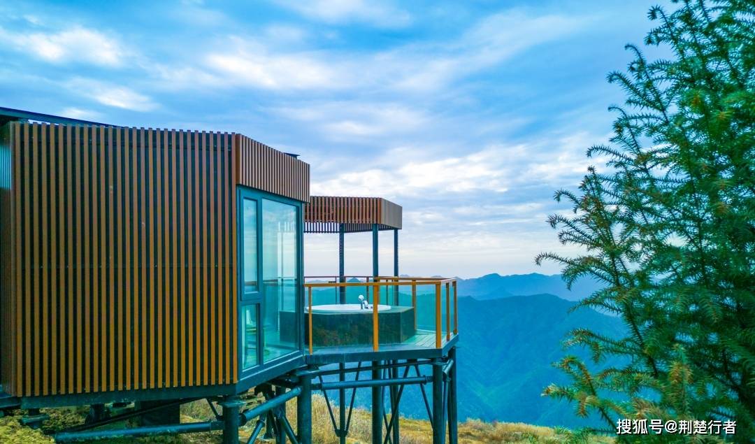 季季不同,景景别致,名副其实的云顶酒店_五峰