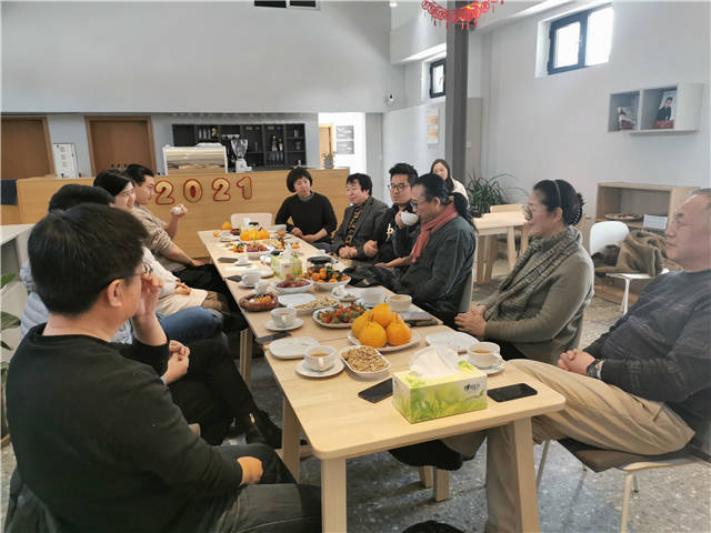 威海干部作风大改进|"茶话会"上谈变化,看文登小镇振兴"裂变"之路