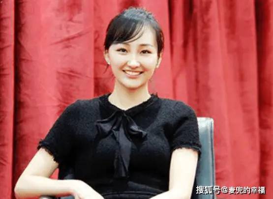 她是佟丽娅同学 貌美如花却嫁给2婚家暴男 今生下3胎全心顾家 辛月