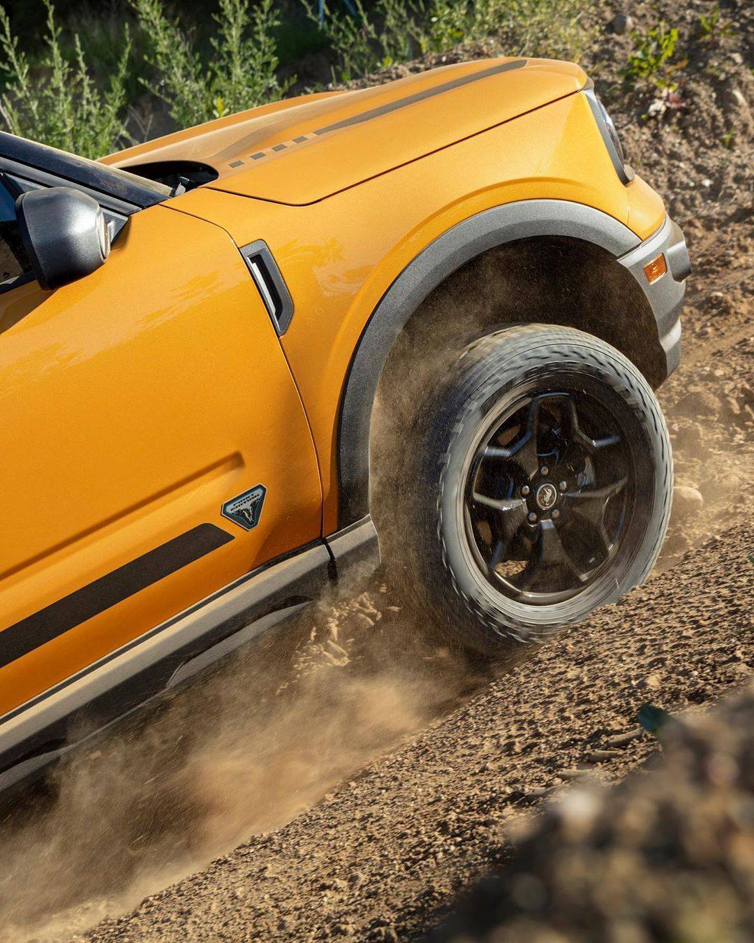 牧马人的劲敌复活新款硬派越野suv 福特bronco