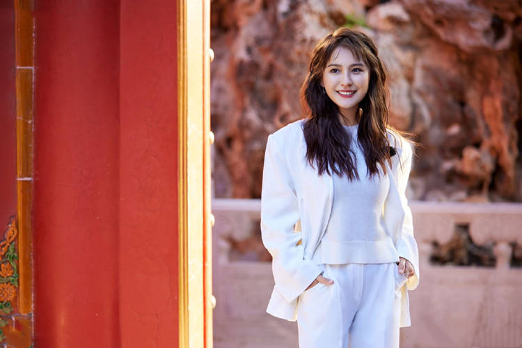 李水花居然是叶澜依?热依扎两角色反差大,"哭戏"刷新观众认知
