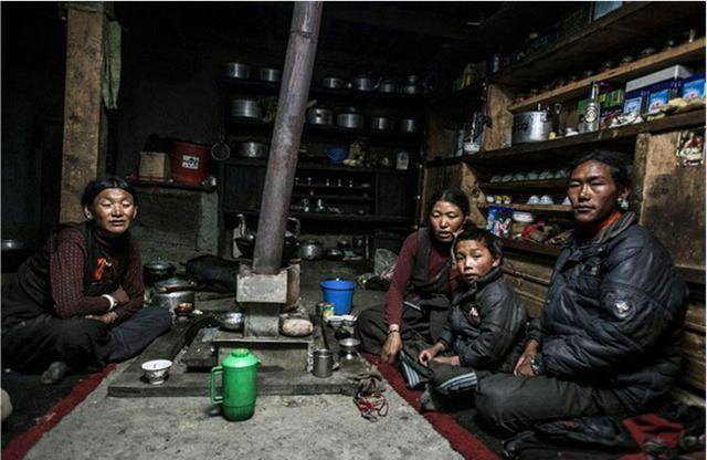 尼泊尔女性为何寿命短？只因这一制度的“危害”男性才是罪魁祸首