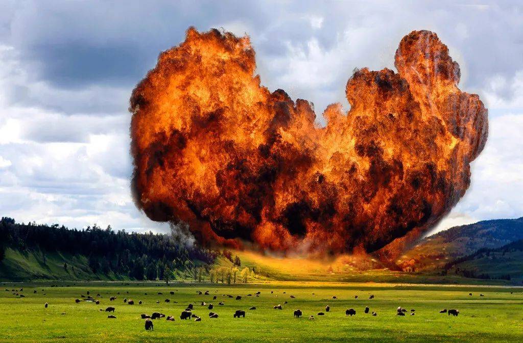 比明月还亮的火球飞过日本,近期出现一连串火球,名人预言准吗?_碎片