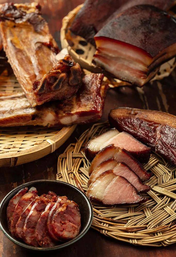 要过年了有腊味才有年味重庆华圆国际酒店让你一分钟了解全国腊味文化