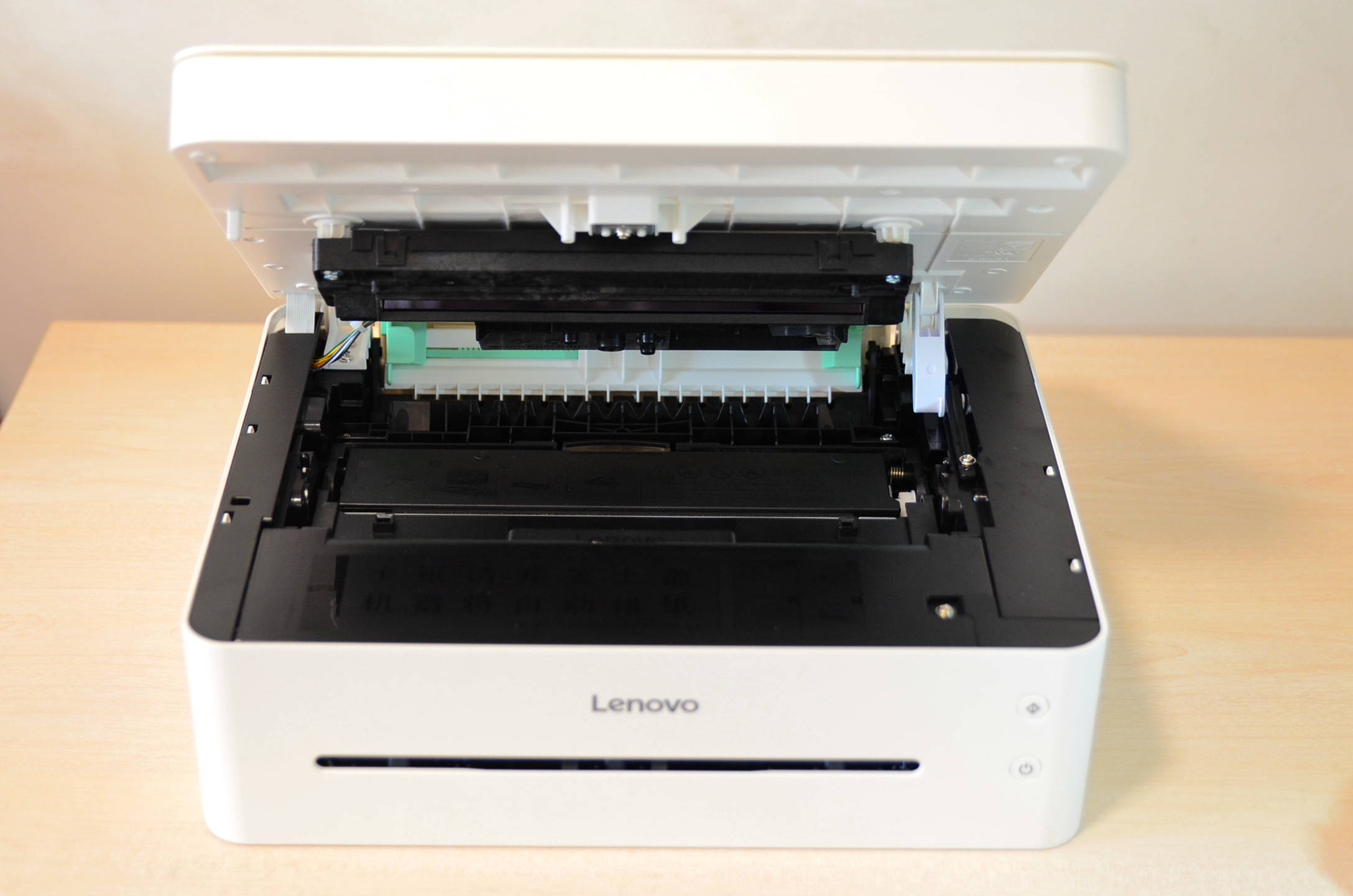 买它这是我第一次使用联想的打印机,与canon和hp等商用打印机带来一贯