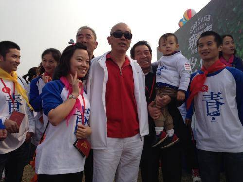 董春兰在家乡成立了一家会计事务所,生活也算是安稳下来,而史玉柱的