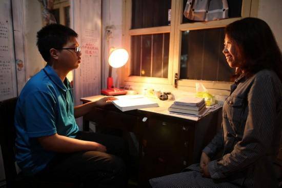 原创高中很多家长选择在学校附近租房陪读而不是让学生住校生活呢