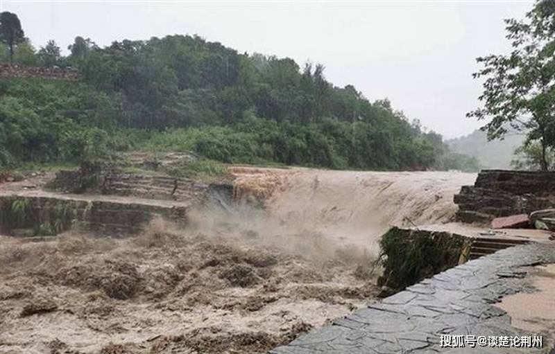 松滋被冲毁的“网红景点”复建，除修复坝体外，还将增加新景点