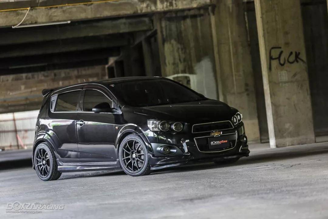 红头变形金刚,雪佛兰爱唯欧改装本田k20a