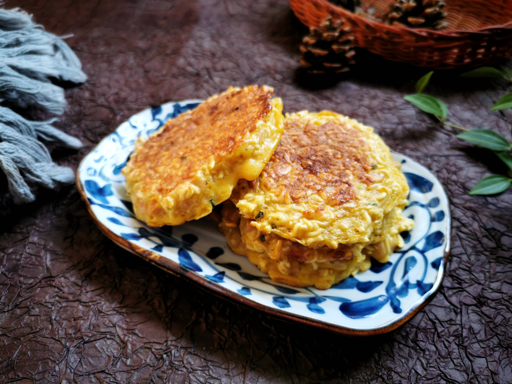 原创我把方便面煮得太香结果被邻居举报了