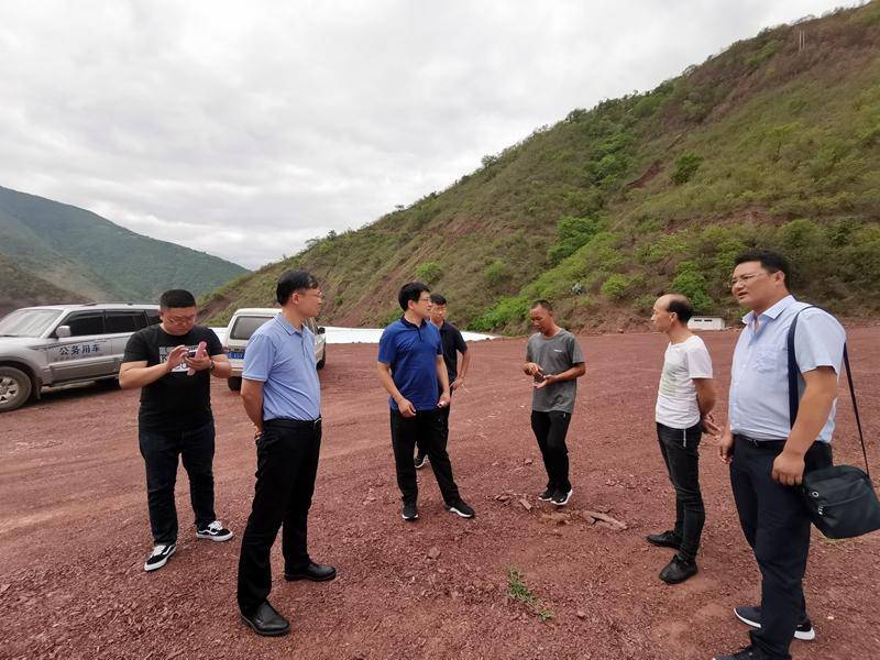 敢为他人先 云中"种海"人 —记第十一批援滇干部双柏县副县长姜自发