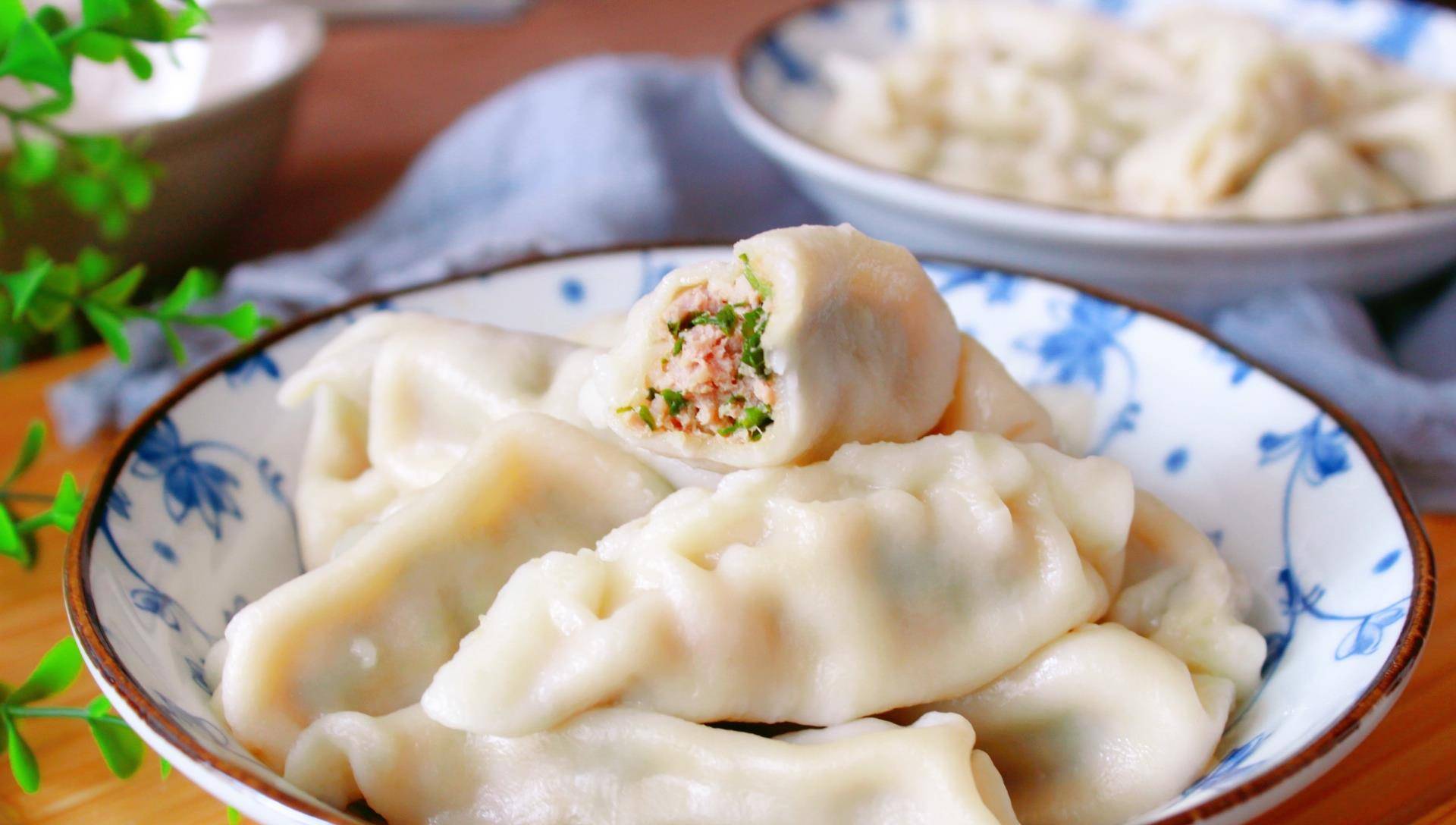 第一种:香菜猪肉饺子