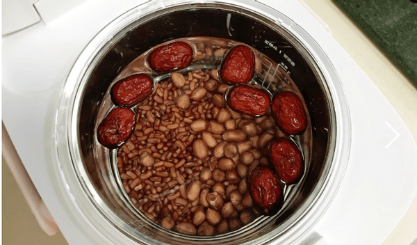 b568f69e298745efb481c7456a08a69a.png