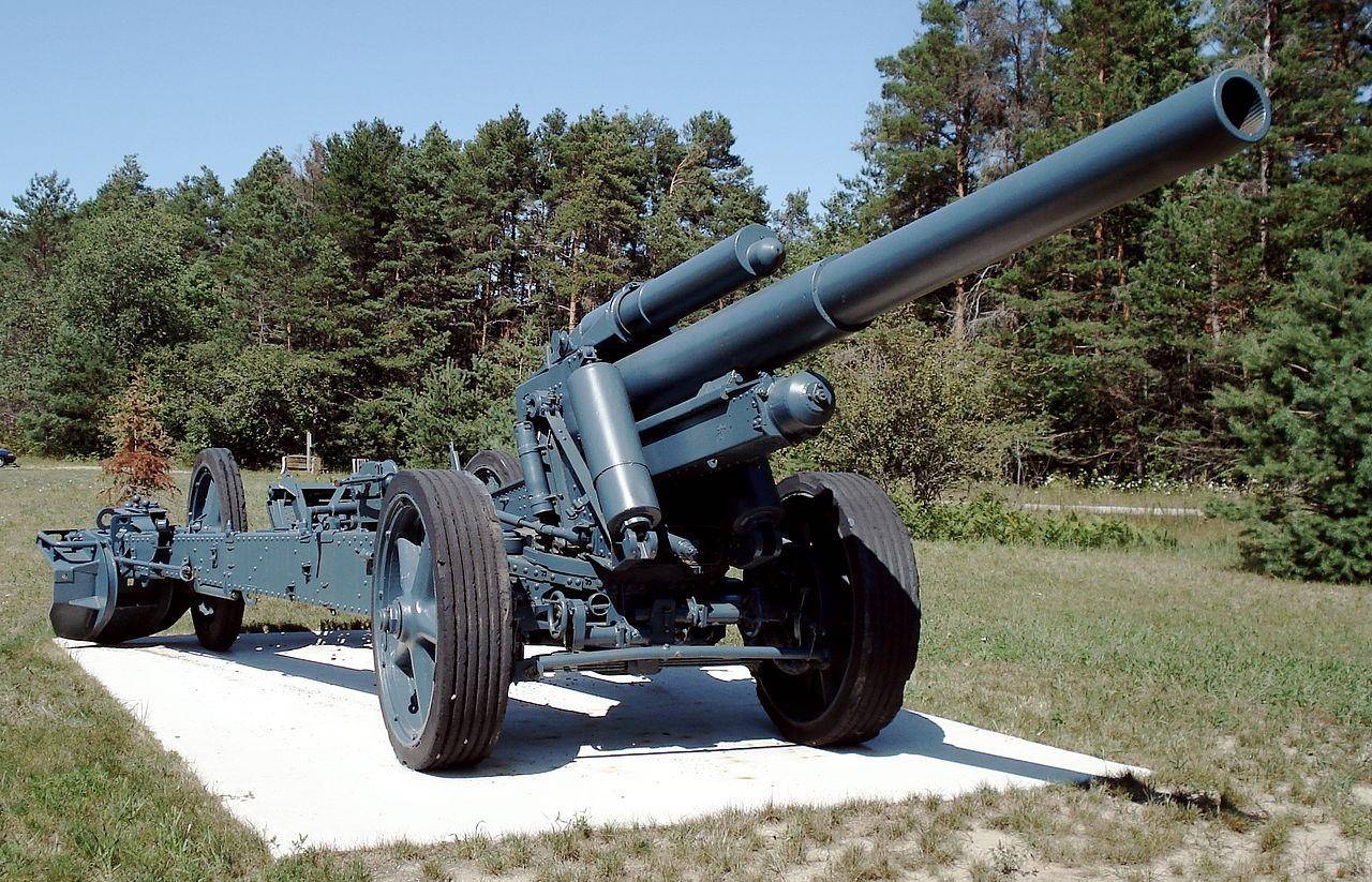 日本105毫米加农炮图片