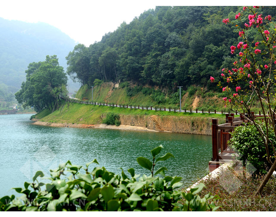 梅溪湖·玺悦——项目周边景点分享（桃花岭景区潭影湖）