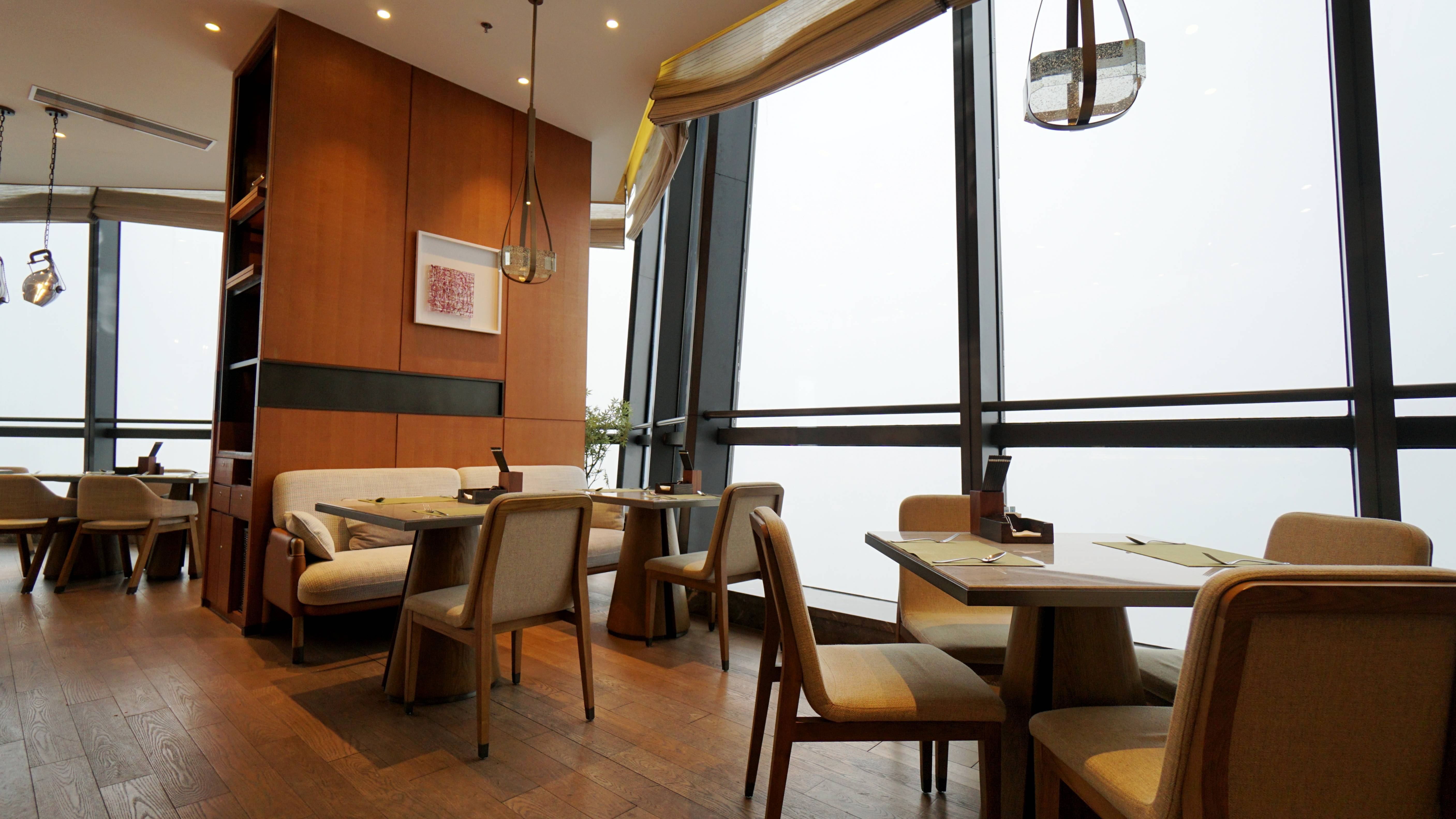 春节长假去哪儿?打卡中山摩天地标,在云端感受不一样的酒店假期