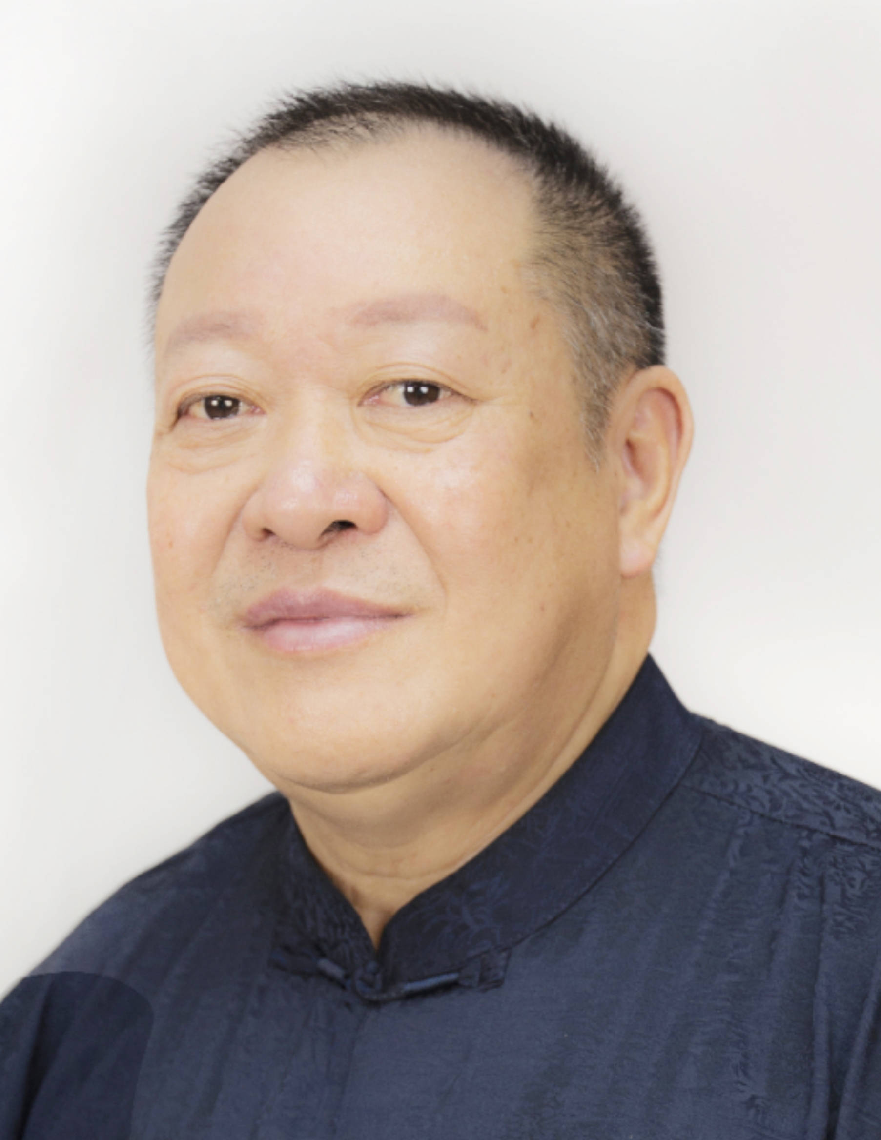 叶满山美术家中国书画家协会会员叶氏梅州大经文化研究会名誉会长