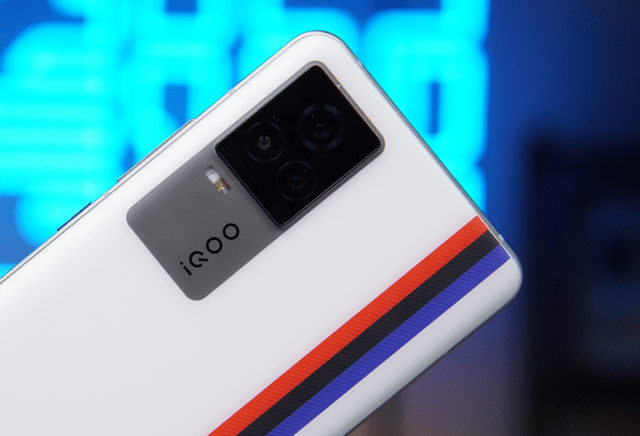 vivo|四千元档和五千元档的四台骁龙888手机，到底哪家最强？