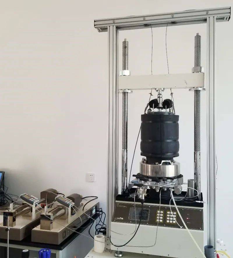 全球著名岩土试验室正在使用的gdstas自动三轴试验系统