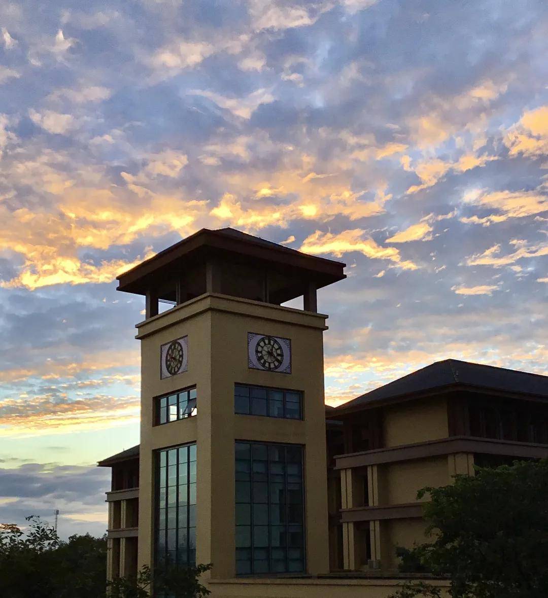 双流棠湖中学校团委召开20202021学年上期总结大会