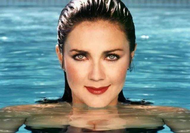 25岁震撼全球,35岁酗酒成性,70岁复出还能艳压盖尔·加朵_琳达·卡特