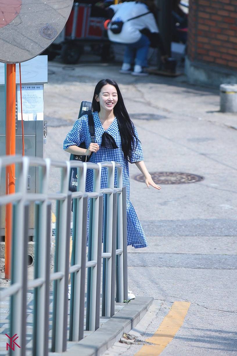 原创哲仁王后申惠善秘密古装隐藏超狂身材172cm八头身美女能吃下4包