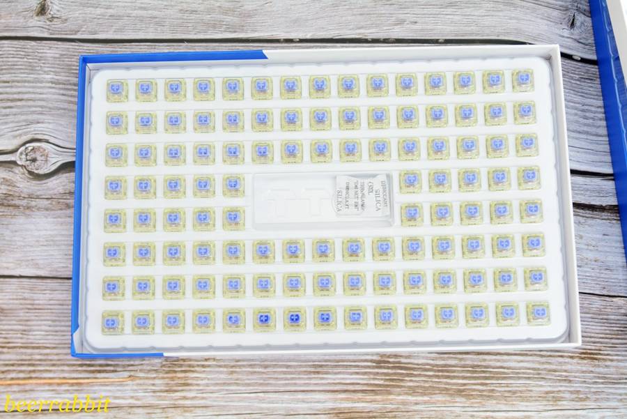 青轴也能静音 Ttc金兰兄弟轴尝鲜及ttc金粉轴重温心得 底座