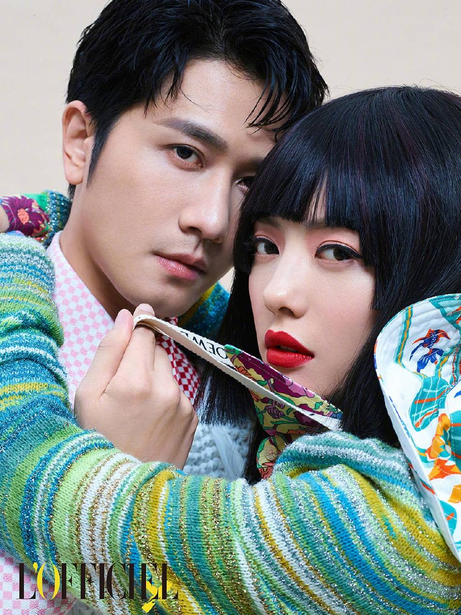 售后赞蔡文静彭冠英新拍写真叼糖果含糖量太高