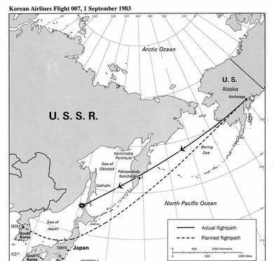 1983年空难，苏联误把客机当成美国轰炸机击毁，数百乘客命丧高空