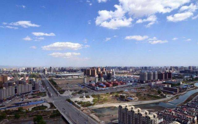 南宁gdp对比佛山_南宁佛山ktv捡尸女孩