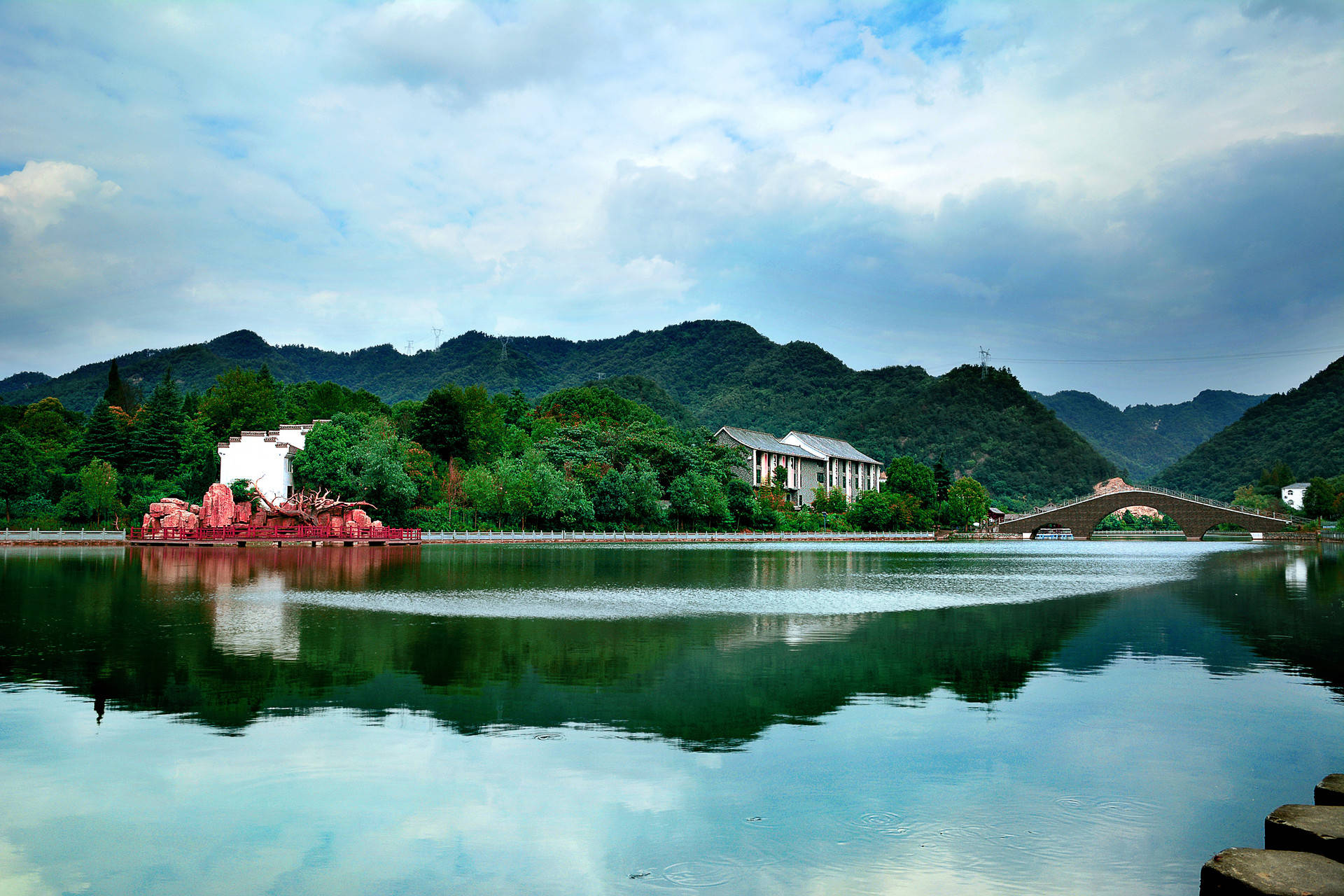 綠維文旅:湖泊旅遊資源的類型及旅遊開發模式