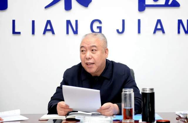 第四检察部主任,第二党支部书记 郭 刚第四检察部政委 冯智昕第四检察