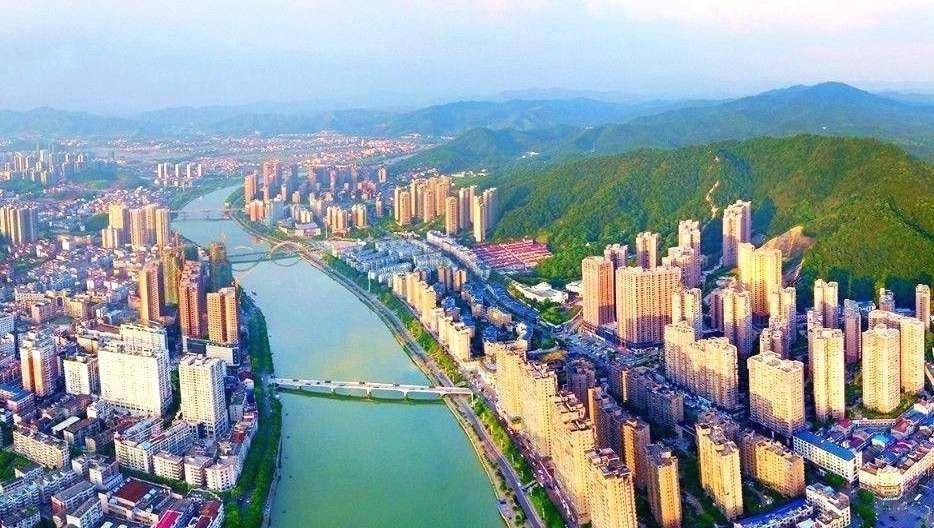 湖南大镇人口_湖南株洲市人口(2)