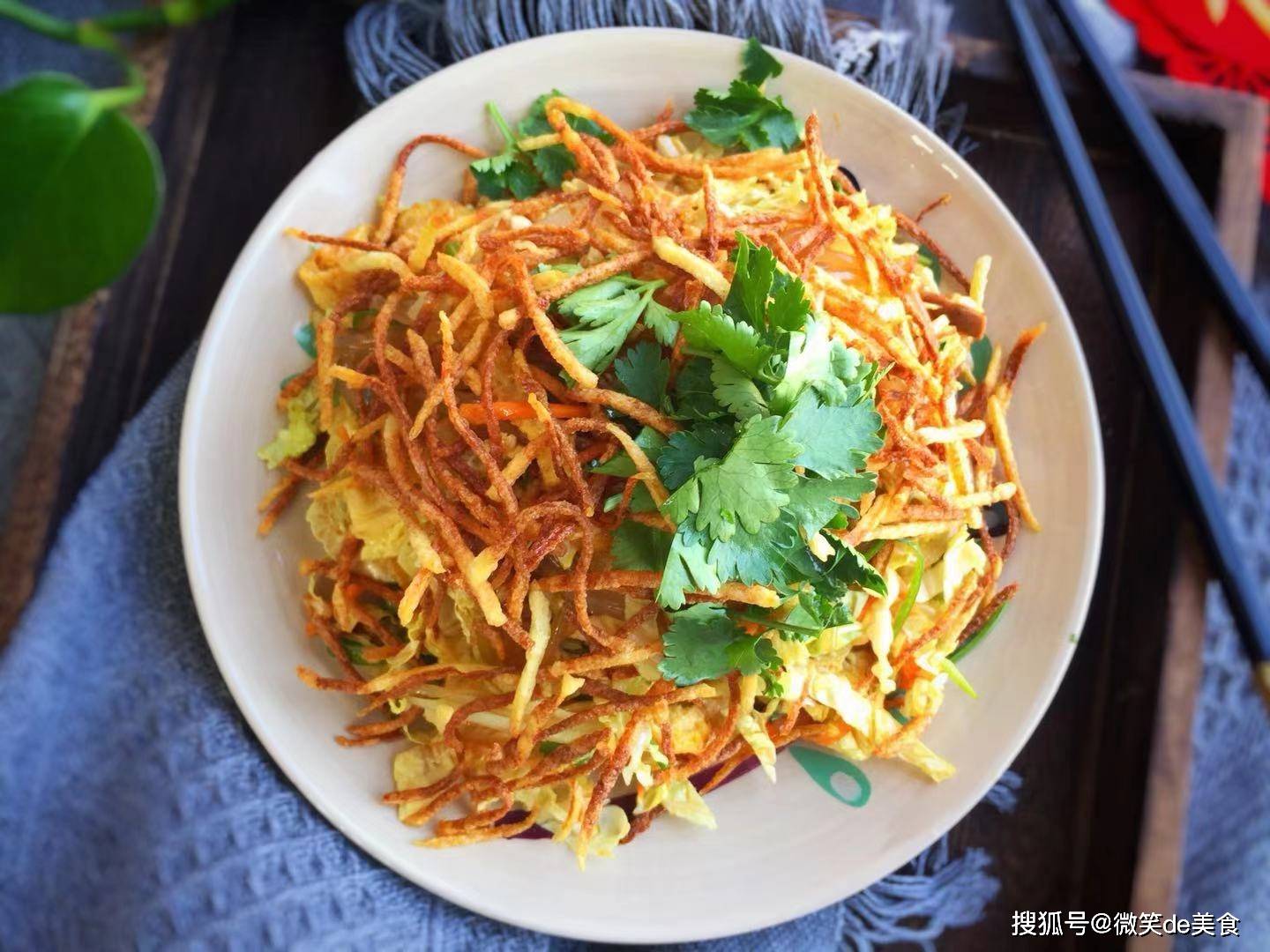 年夜饭餐桌上必备菜之凉拌金丝白菜爽口香脆大人孩子都喜欢