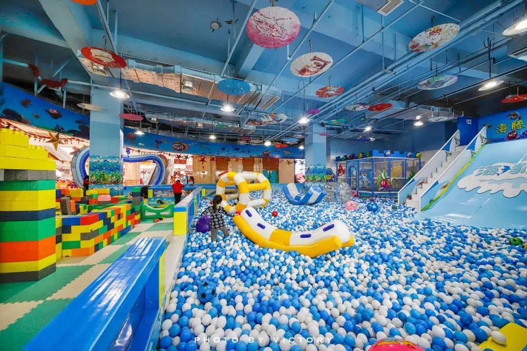 西安的春节在公园开启逛买吃遛娃度假模式