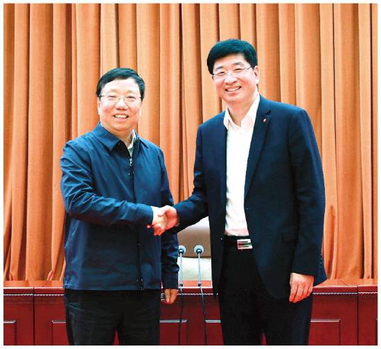 自治区党委决定 周家斌同志任中共桂林市委书记 发展