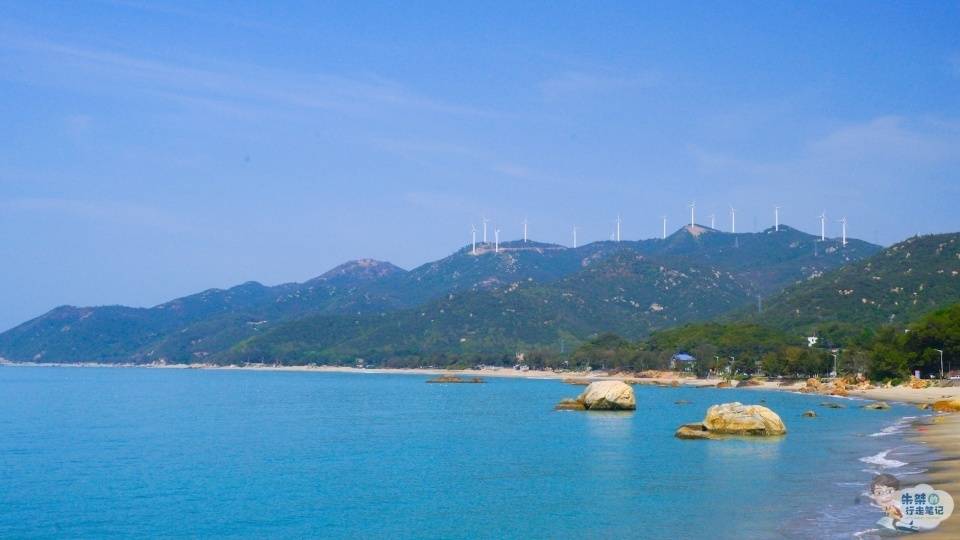 广东省唯一的海岛县，由37个岛屿组成，主岛旅游资源相当丰富