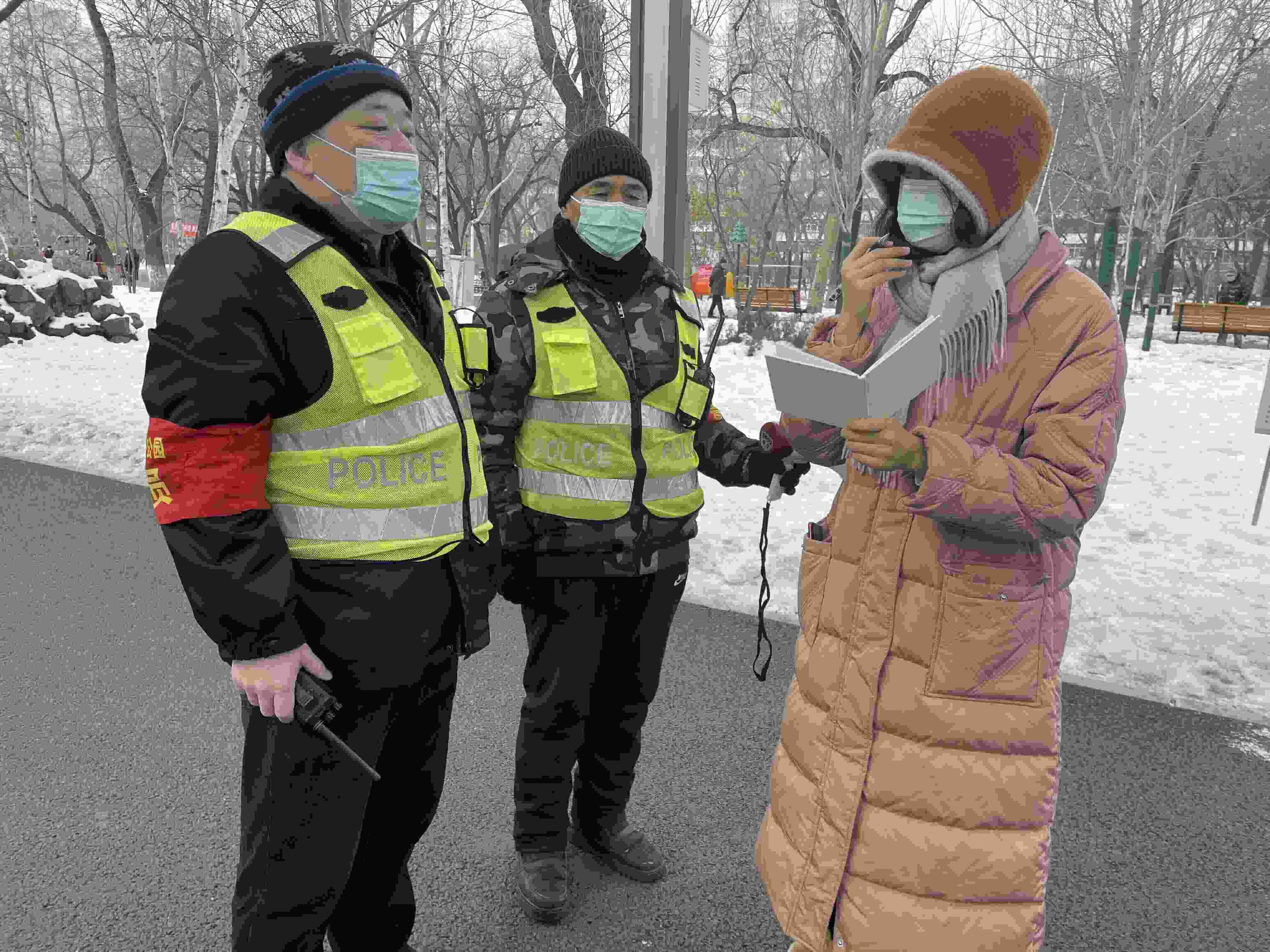 就地过年,这个"社恐女孩"用"逛公园"助力抗疫