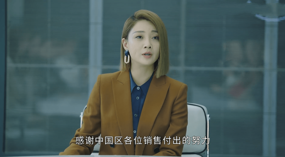 正青春林睿为何重用凌潇潇章小鱼看得很透林睿有两个目的