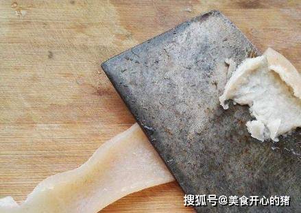 猪皮怎么处理干净油脂 72dcca9141d54c81b7c1697ecbdff0ce.jpeg
