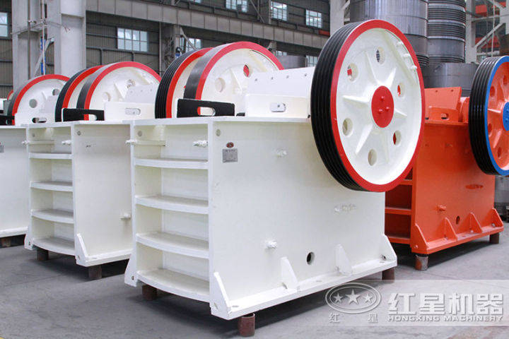 小型石头破碎机图片